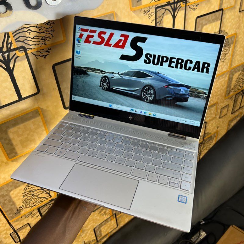 HP Spectre X360 Convertible 13-ae0xx | Intel Core i7 (8 CPUs @2.0