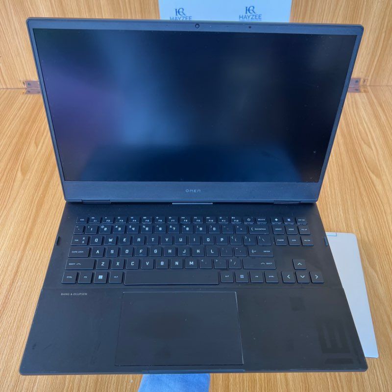 HP Omen by HP Gaming Laptop 16-k0xxx | Intel Core i7 (20CPUs @2.3