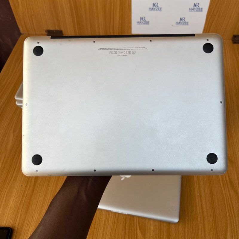 MacBook Pro (13-inch, mid 2012) | 2.5GHz Dual-Core i5 | 8GB