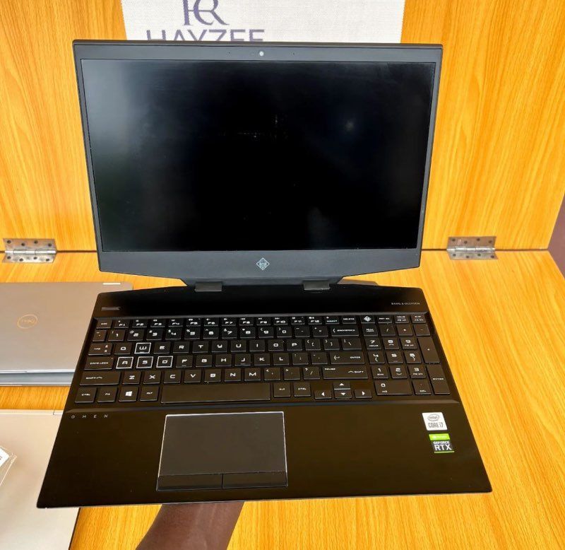 OMEN by HP Laptop 15-dh1xxx | Intel Core i7 (12CPUs @2.6GHz 