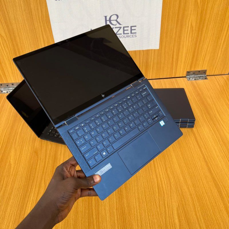 HP Elite Dragonfly | Intel Core i7 (8CPUs @2.1GHz) | 16GB RAM