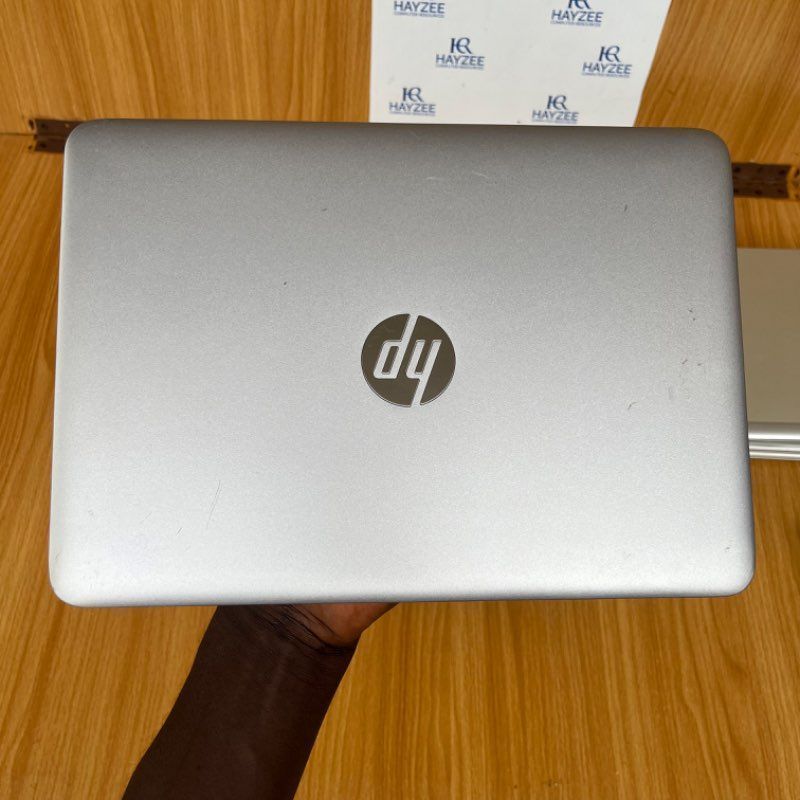 Hp Elitebook 820 G3 | Intel Core i7 (4CPUs @2.8GHz) | 8GB RAM