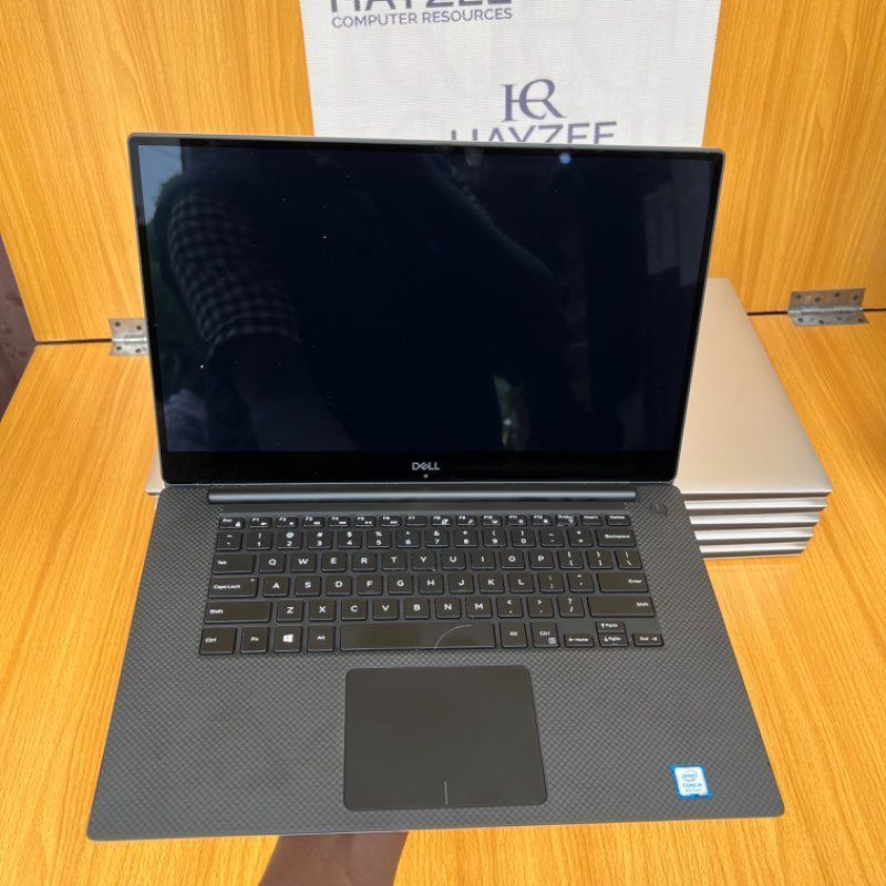 Windowsノート本体 Dell Precision 5530 i9-32-1tb 71cAN3dB2XL._UF350,350_QL50_.jpg