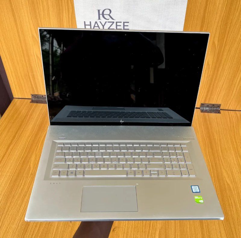 HP Envy Laptop 17-bw0xxx | Intel Core i7 (8CPUs @2.0GHz) | 16GB