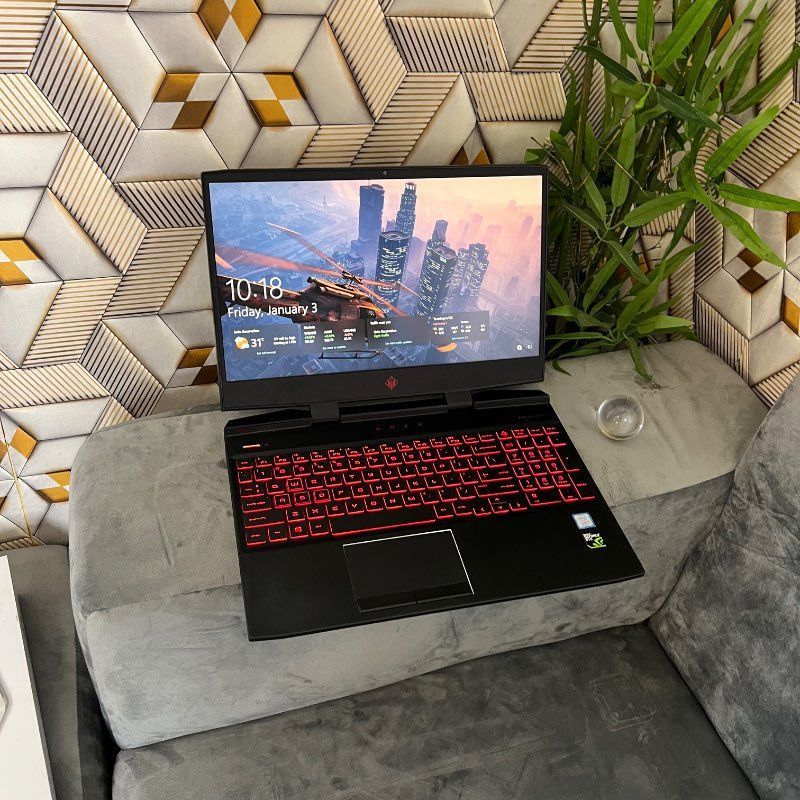 中古_OMEN by LAPTOP 15-ce0xx s-l1200.jpg