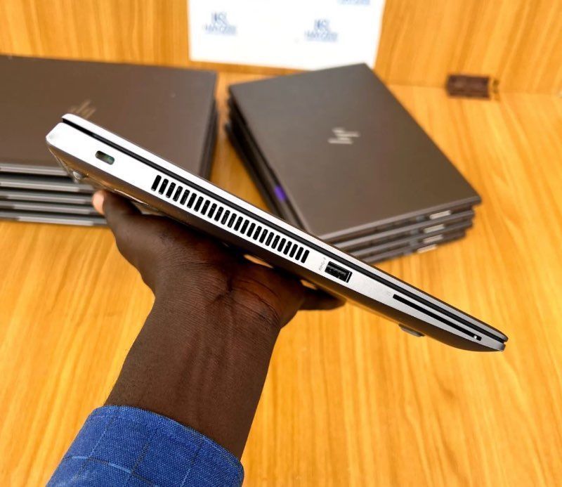 HP ZBook 14u G6 i7 Radeon Pro WX3200第8世代 Amazon.com: HP Zbook 14U G6 14