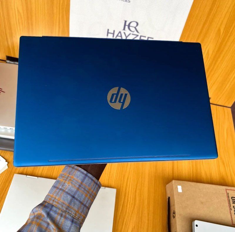 HP Pavilion Laptop 15-cs0xxx | Intel Core i7 (8CPUs @2.0GHz