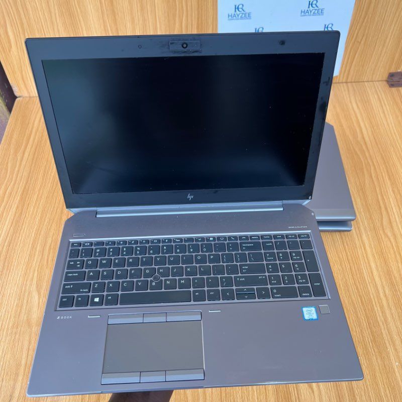 HP ZBook 15 G5 | Intel Core i7 (12CPUs @2.6GHz) | 32GB RAM