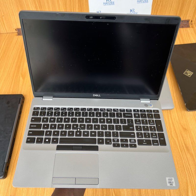 Dell Latitude 5510 | Intel Core i7 (8CPUs @2.3) | 16GB RAM