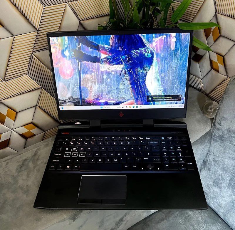 OMEN by HP Laptop 15-dc0xxx | Intel Core i7 (12CPUs @2.2GHz