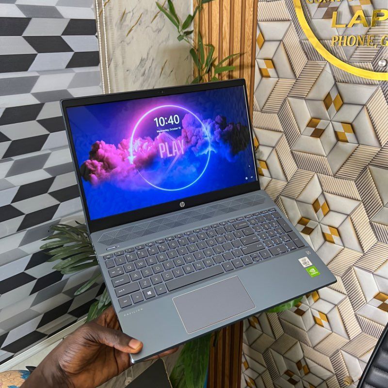 HP Pavilion Laptop 15-cs3xxx | Intel Core i7 (8CPUs) | 16GB RAM